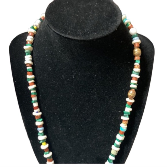 NATIVE Beaded Gemstone necklace - Picture 7 of 13